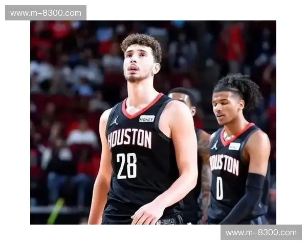 硬核对决！火箭vs热火直播：当德州狂飙撞上迈阿密铁血，谁才是真正的场上主宰？